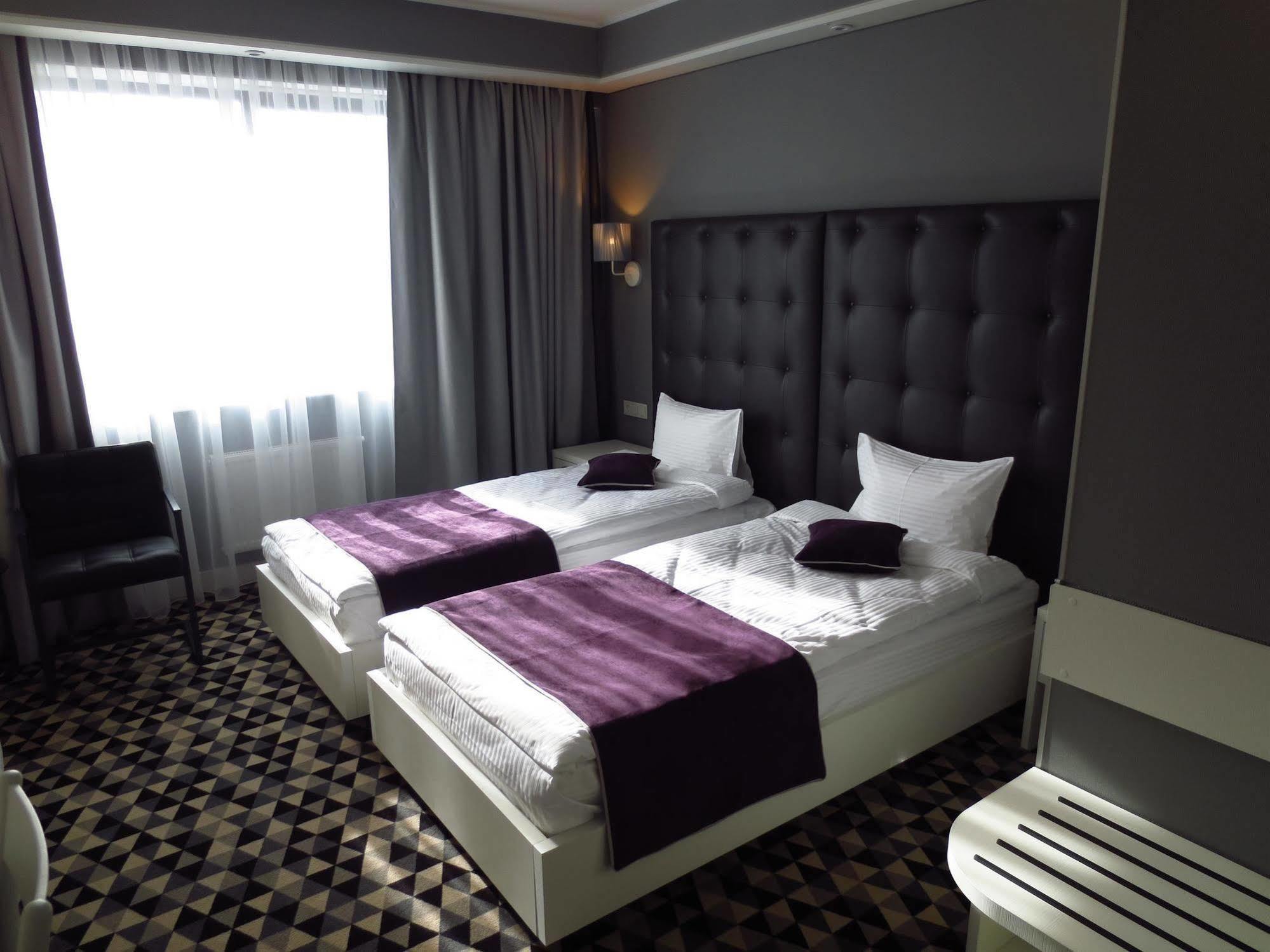 Manufactura Design-Hotel Khodosivka Eksteriør billede